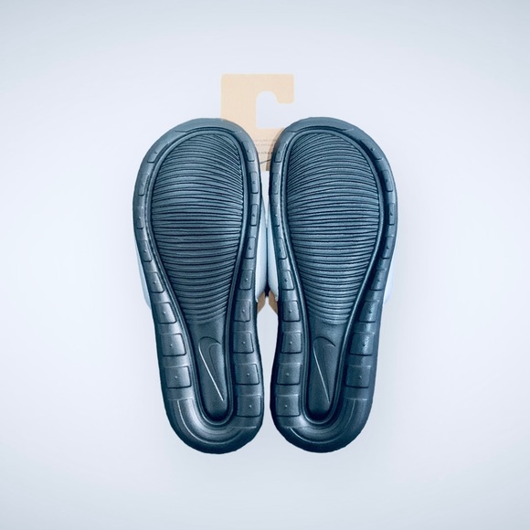 Nike Victori One Slider - Black/Metallic Silver - UK 8.5 - CN9677-006 - Picture 5 of 5